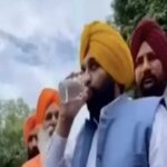 Indian politician hospitalized after drinking polluted holy river water to show that it's clean 2