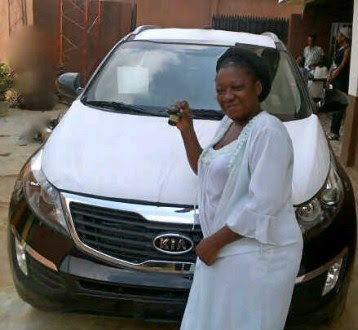 Chika Ike surprises mum with 2012 Kia Sportage on Mother's Day 2