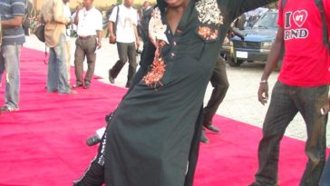 OMG Denrele Edun wants a wife who shouts in the morning & wears high heels ALL THE TIME … plus 19 other things 2