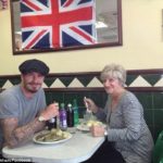 PHOTO Of The Day: David Beckham With His Mum And GrandMum 14