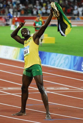 Usain Bolt Sets New Olympic Record 35