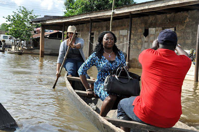 Aviation Minister Stella Oduah Paddles A Canoe to her village in Anambra State 2