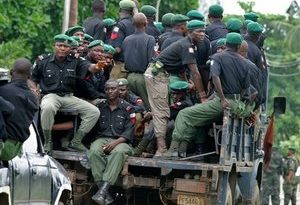 POLICE RESCUE LADY FROM RITUAL KILLERS In Ekiti State! 1