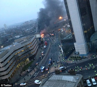UPDATE: Helicopter That Crashed Into Crane Haanging On An Uncompleted High-Rise Building In London 1