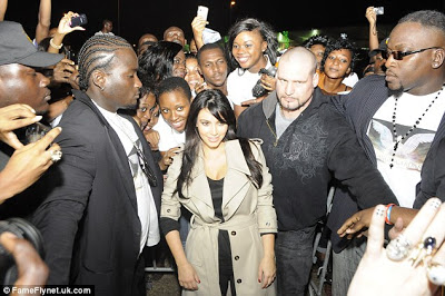 PICTURES: Kim Kardashian In Abidjan, Ivory Coast 15