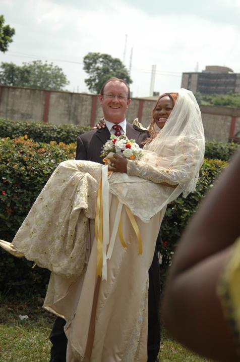 See Goldie's Wedding Pictures 12