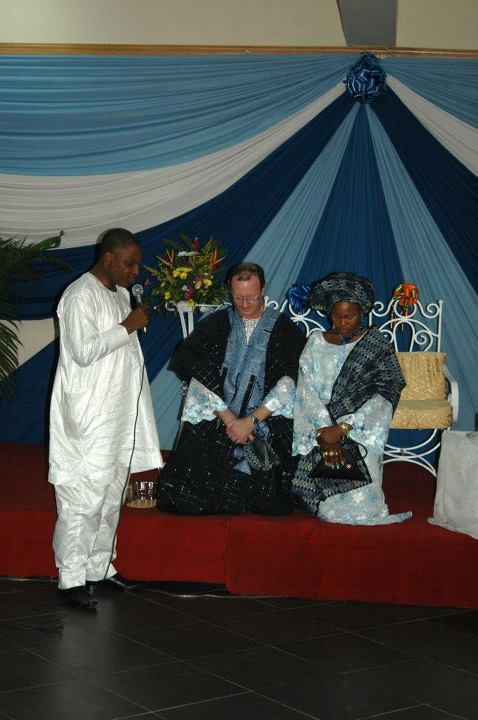 See Goldie's Wedding Pictures 15