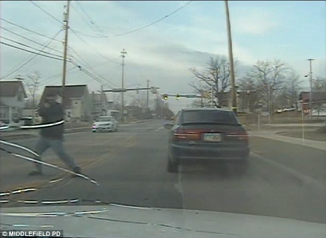 VIDEO: Gunman Open's Fire On Police Patrol Car, End's Up Being Killed 11