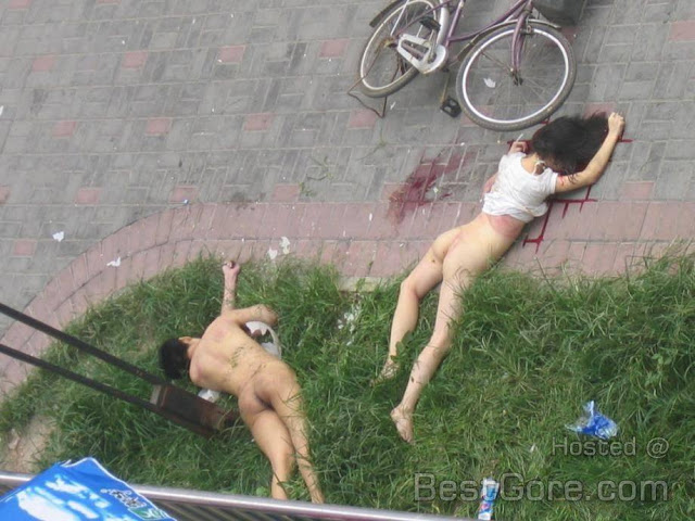 PHOTO: Chinese Lovers fall to death while making love by window 1