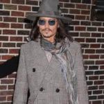 Hollywood actor Johnny Depp is almost blind 9