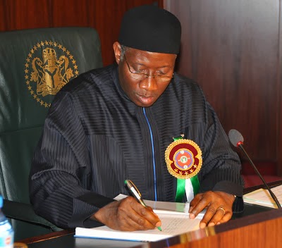 President Goodluck Jonathan Remains Hospitalized After Chronic Stomach Pain 1