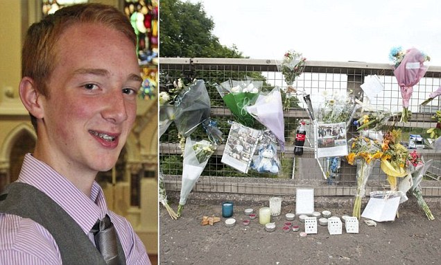 14 year old boy jumps to his death cos he thought his girlfriend was going to dump him 11