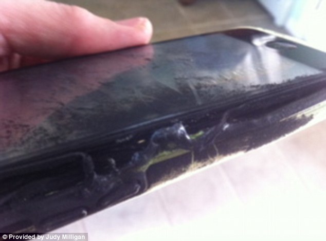 Teenage girl treated for burns after iPhone 5c in her back pocket catches fire while she was in class 2
