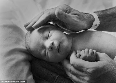 See Pictures of Simon Cowell's Adorable Newborn Son, Eric 3