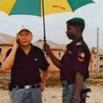 PHOTO: Nigerian Police, Servants To Foreigners 3