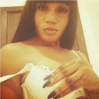 Maheeda Shares Her Sexy Bathroom Pictures 2