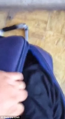 PHOTOS: Customs Officers Find A 19 Year Old Boy Squeezed Inside A Suitcase 1