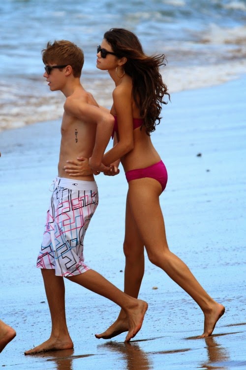 Selena Gomez And Justin Bieber's Started Having Relationship Issues When She Got Pregnant And Miscarried 11