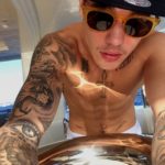 Justin Bieber Taunts Orlando Bloom, Posts A Photo Of The Actor Crying 2