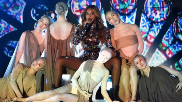Watch Video Of Beyonce's Amazing Performance At MTV 5