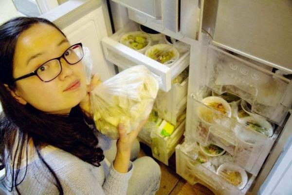 Husband Cooks His Wife A Years Worth Of Food To Eat While He's Stationed Away 1