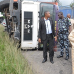 Ogun State Deputy Governor Helps Accident Victim [PHOTO] 14