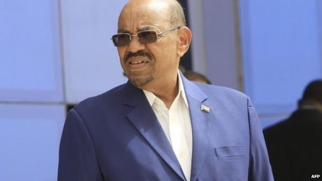 Wanted Sudanese President Omar Al - Bashir Ignores Court Ruling, Flies Out Of South Africa 1
