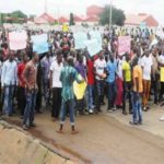 PHOTOS: Onitsha Residents Protesting Over News That Boko Haram Prisoners Are Being Relocated To Onitsha And Ekwulobia Prison 23