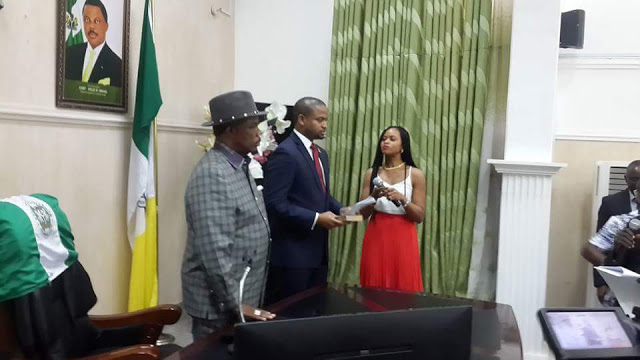Youngest State Commissioner In Nigeria Mark Okoye II Sworn In. He is the Commissioner for Budget, Economic Planning and Development Partners [PHOTOS] 2