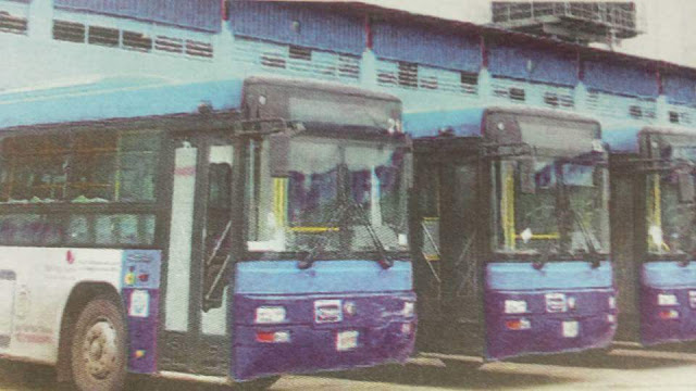 Over 14 BRT Buses Destroyed In mayhem Over Street Hawkers Death [PHOTOS] 2