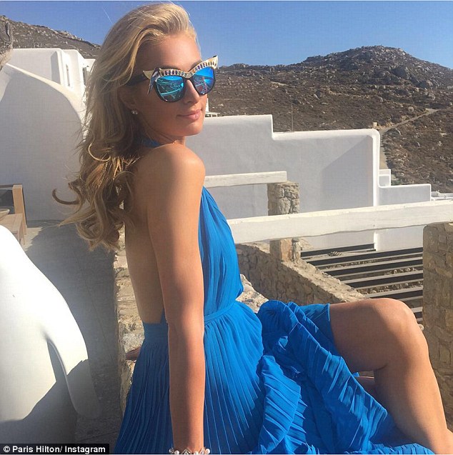 Paris Hilton shows off her hot bikini body in Ibiza 3