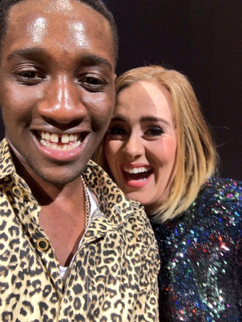 This Man Flew From Nigeria To Canada To Watch ADELE Perform Live And He Got A KISS From Her [VIDEO] 5