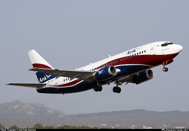 UNBELIEVABLE: Arik Airline Staff beat married man for complaining over cancelled flight in Abuja 1