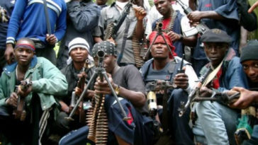 Niger Delta Avengers blow up Chevron, NNPC And NPDC facilities 5