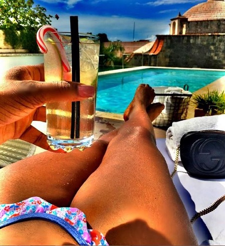 Mother Of One Sets Instagram On Fire, Shows Off Her HOT SEXY BODY [Photos] 6