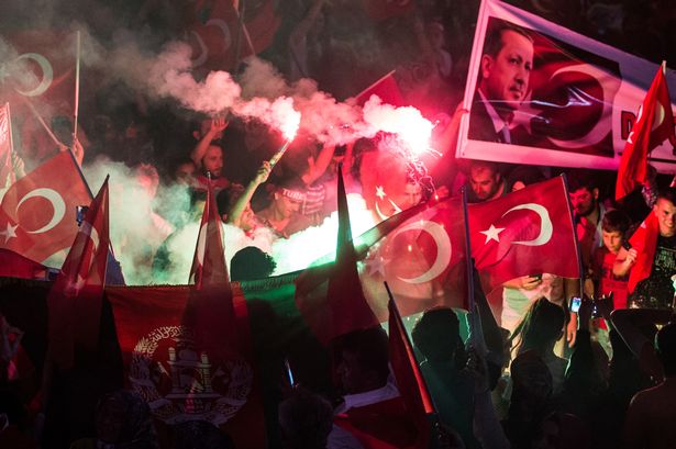 Turkey shuts down 130 media outlets 1