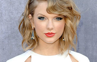Taylor Swift hits back at Kim Kardashian for suggesting she agreed to ‘Famous’ Lyrics 3