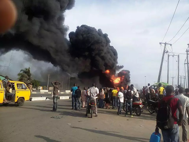Fuel Tanker Explosion At Cele Bus Stop Lagos. [PHOTOS] 7