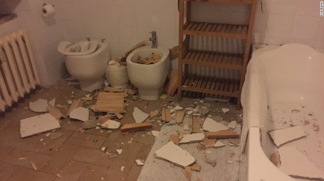 More Photos From The 6.2 Magnitude Earthquake That Hit Italy This Morning 11