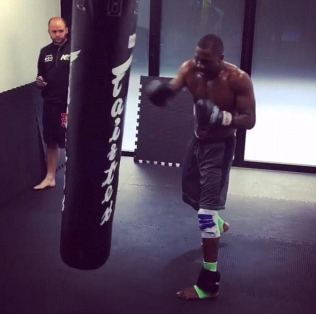 Idris Elba shares sweaty shirtless snap in just his pants as he prepares for his first boxing match 6
