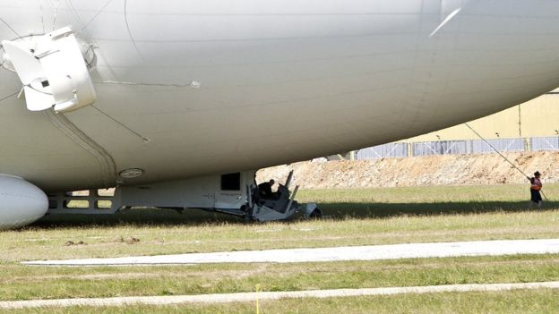 World's Largest Aircraft ''Airlander 10'' Crash Lands During It's Second Test Flight 6
