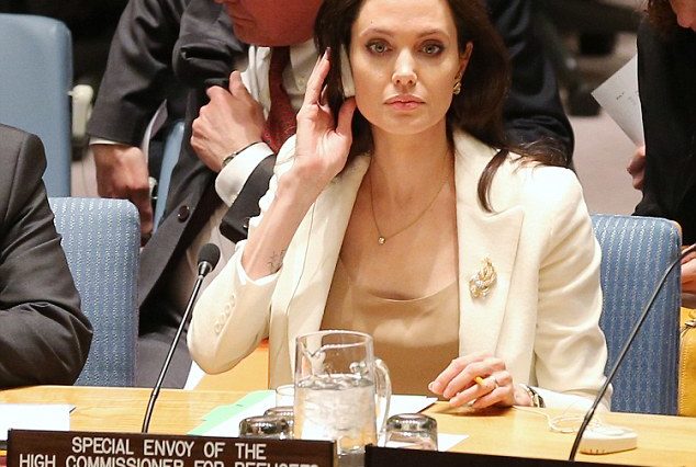 Angelina Jolie ‘takes new role as visiting professor at Georgetown University to give lectures on women, peace and security’ 3