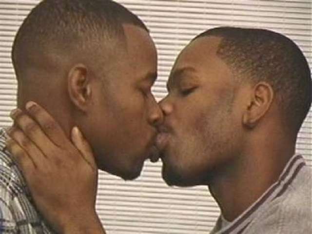How to know if a Nigerian man is gay. Checkout these 22 Hidden Signs 2