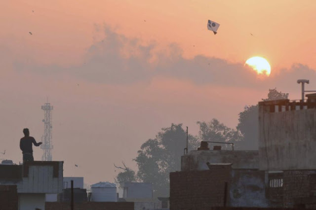 Three Killed after kites slit their throats in India 3