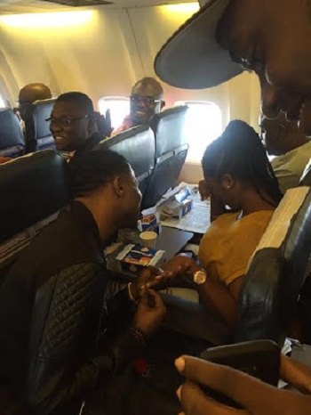 She Said YES! Man Proposes To His Girlfriend Mid Air [PHOTOS] 5