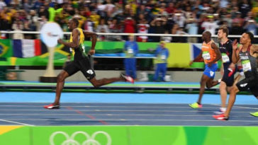 Usain Bolt wins 200m gold, his eighth Olympic gold 11