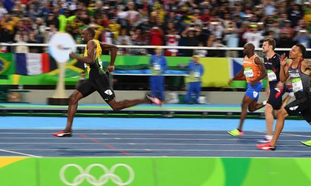 Usain Bolt wins 200m gold, his eighth Olympic gold 55