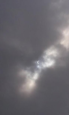 PHOTOS Of An Eclipse Of The Sun That Happened This Morning At Port Harcourt [PHOTOS] 2