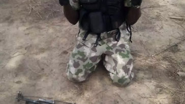 Meet brave soldier who is ready to die for Nigeria (Photos) 7
