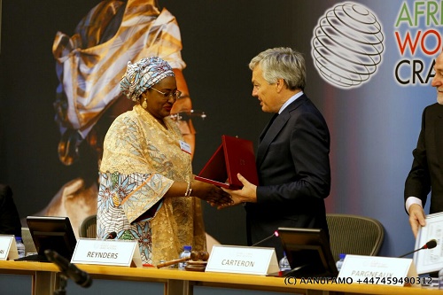 Aisha Buhari Presented an Award by Belgium Deputy Prime Minister [PHOTOS] 2